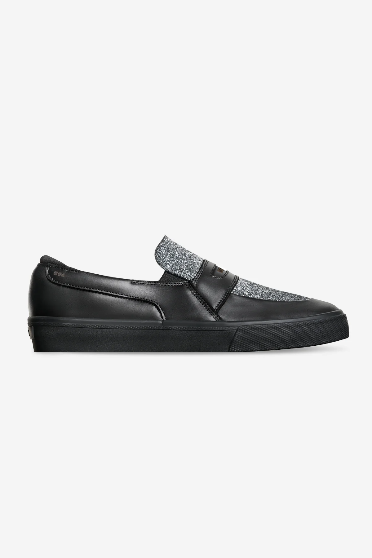 Liaizon - Black/Stingray